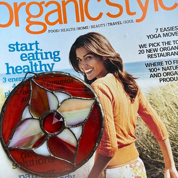 Vintage Stained Glass Art Medallion Design Cross Within Circle Ornament Decor - Picture 2 of 6